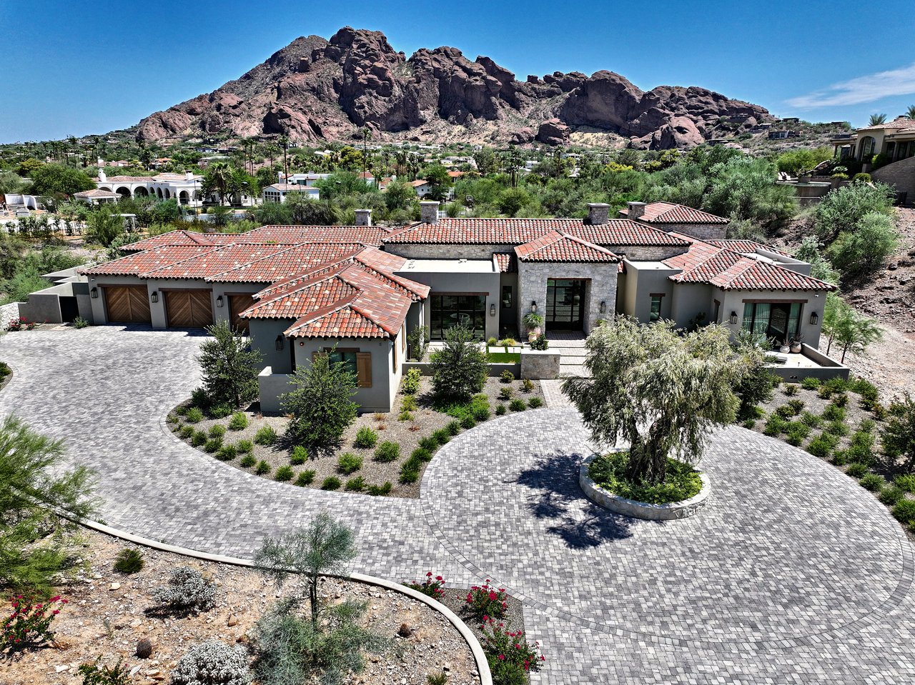 Luxury custom home in Paradise Valley, Arizona