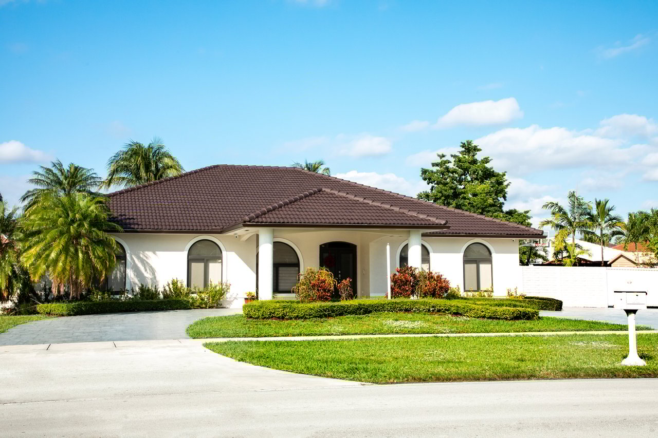 Tequesta Pines