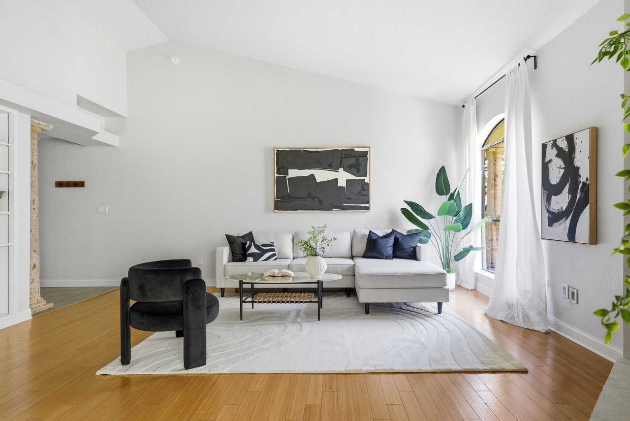 1000 Liberty Park Dr, Unit 204