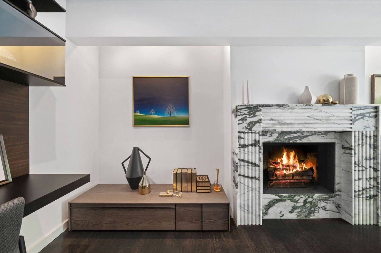 2321 N. Geneva Terrace, Unit C