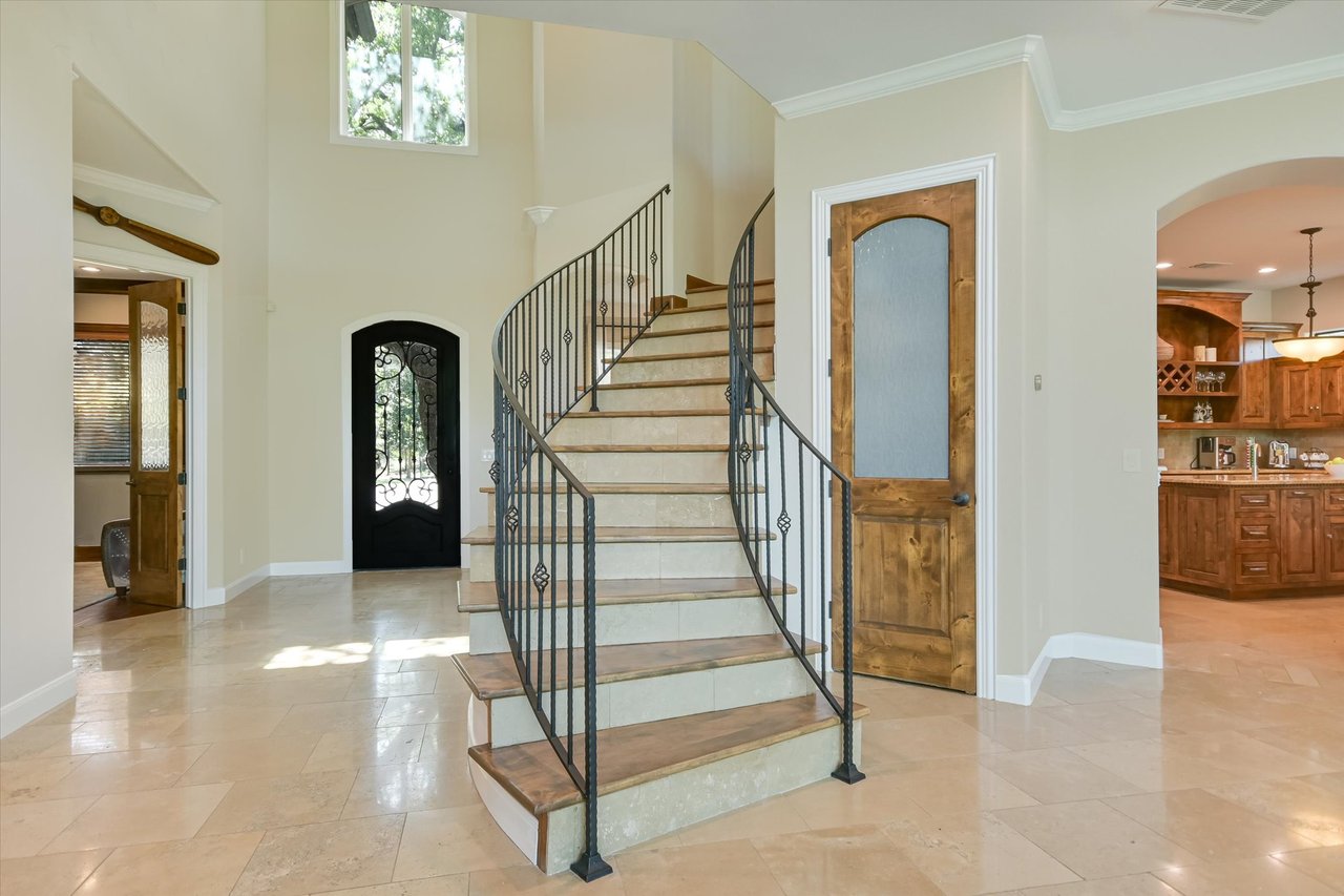 5711 Pool Canyon CV