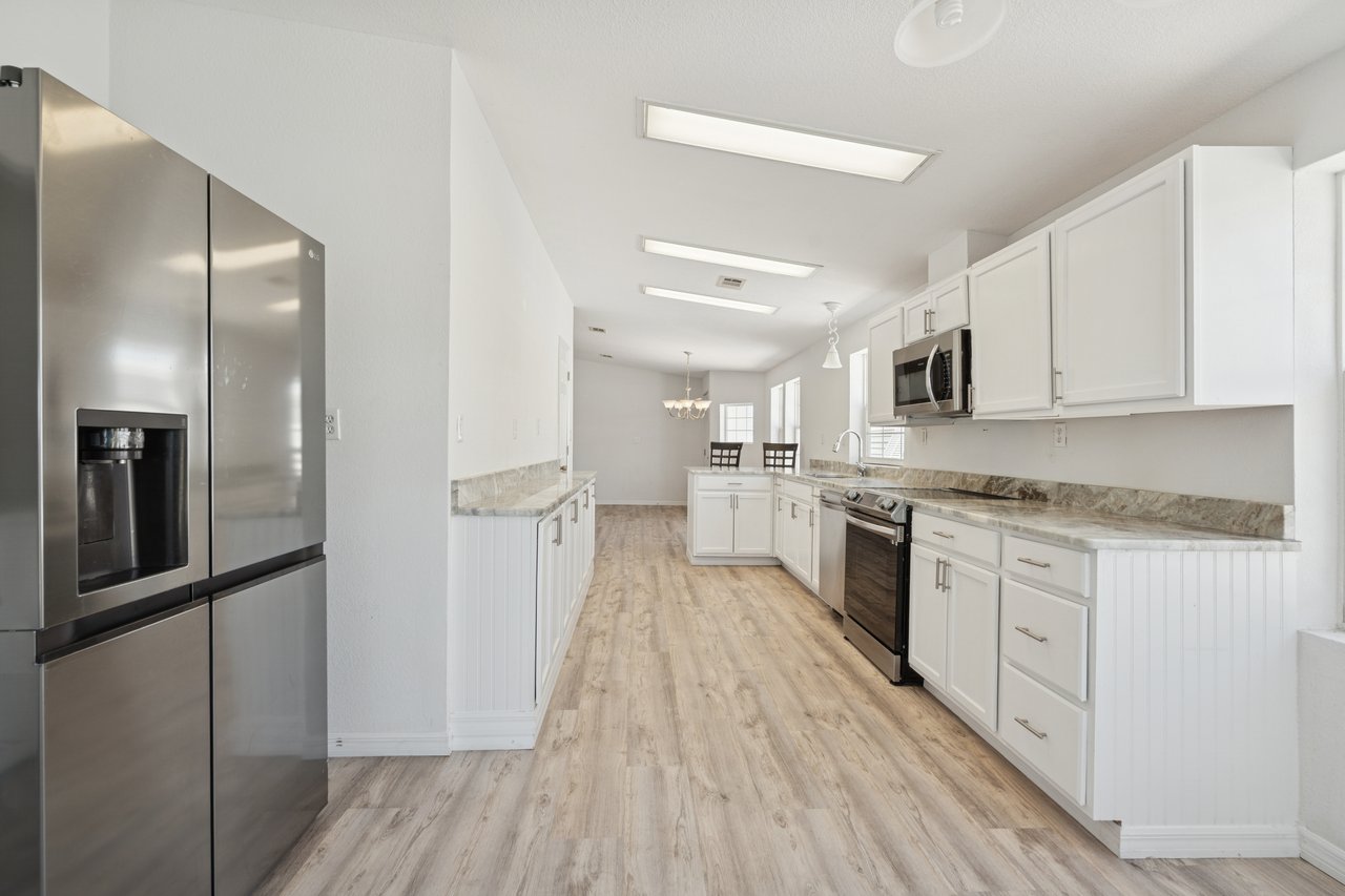 12 Nancy Ln - Fort Myers Beach