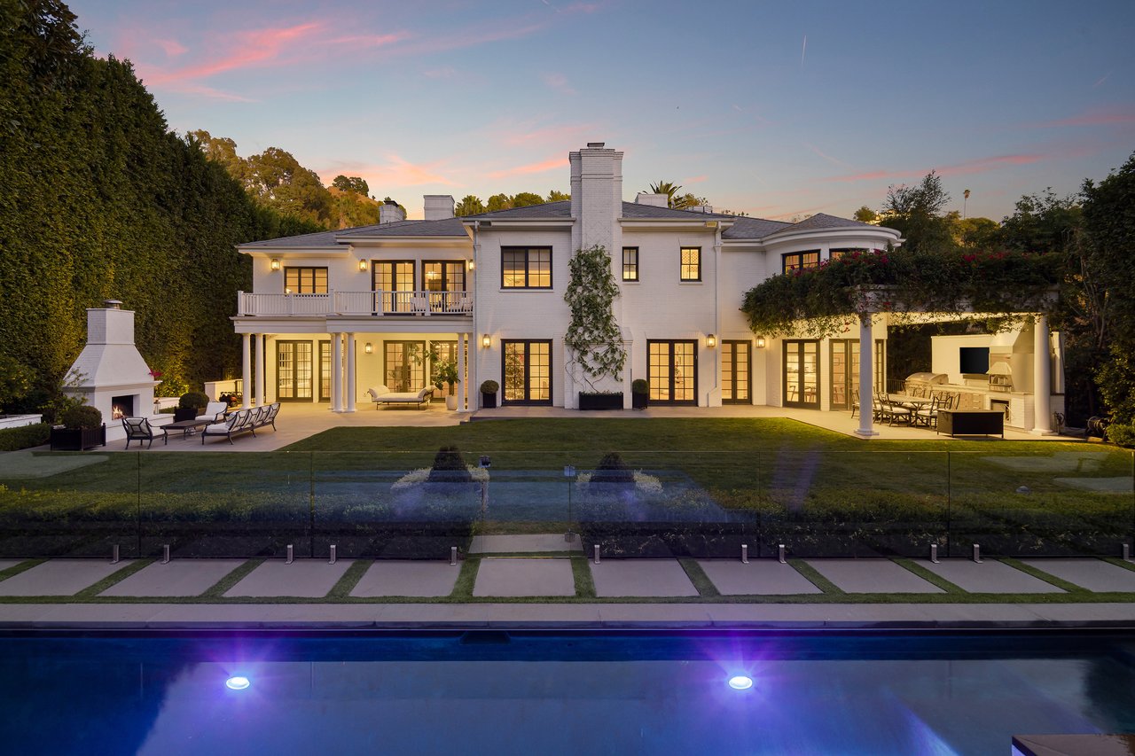 9135 Hazen Dr, Beverly Hills 