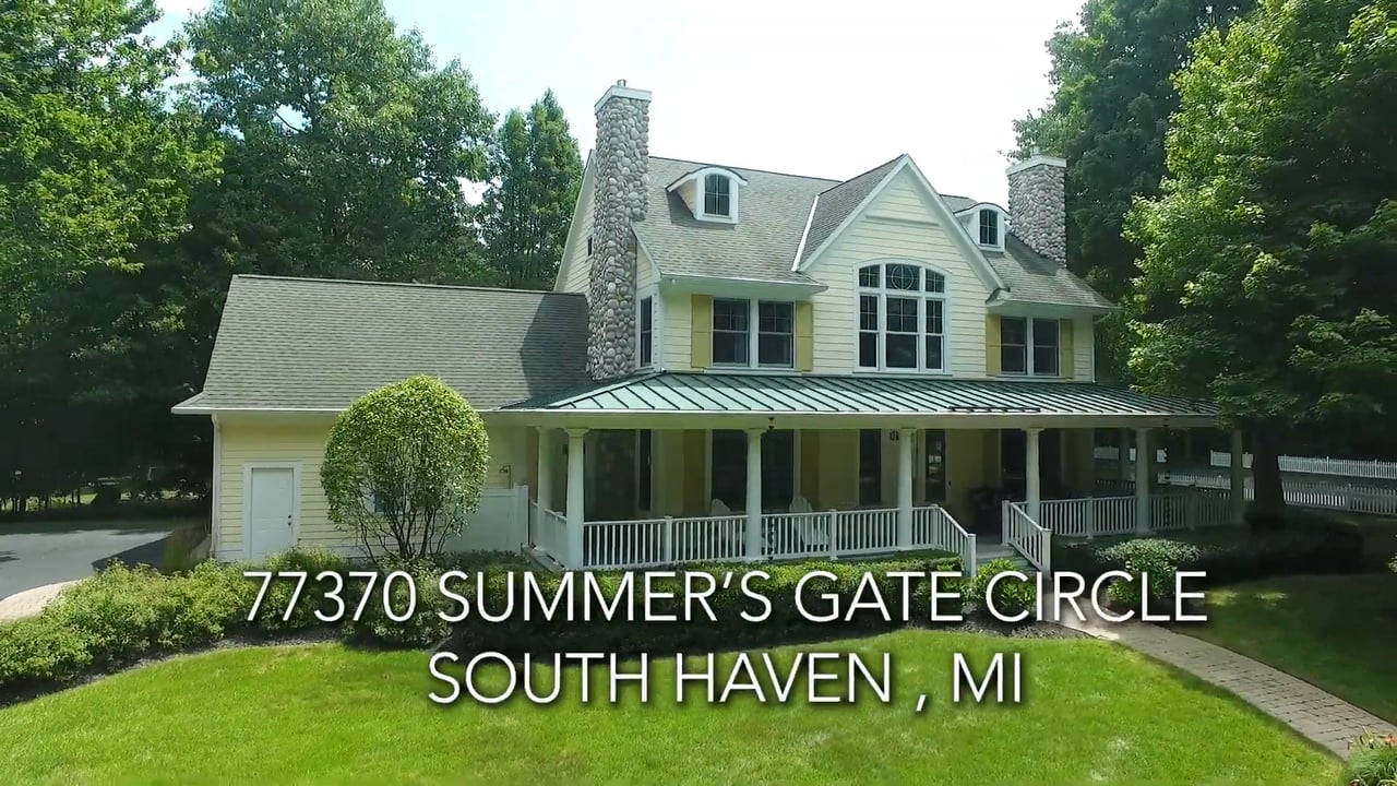 77370 Summers Gate Cir, South Haven, MI 49090