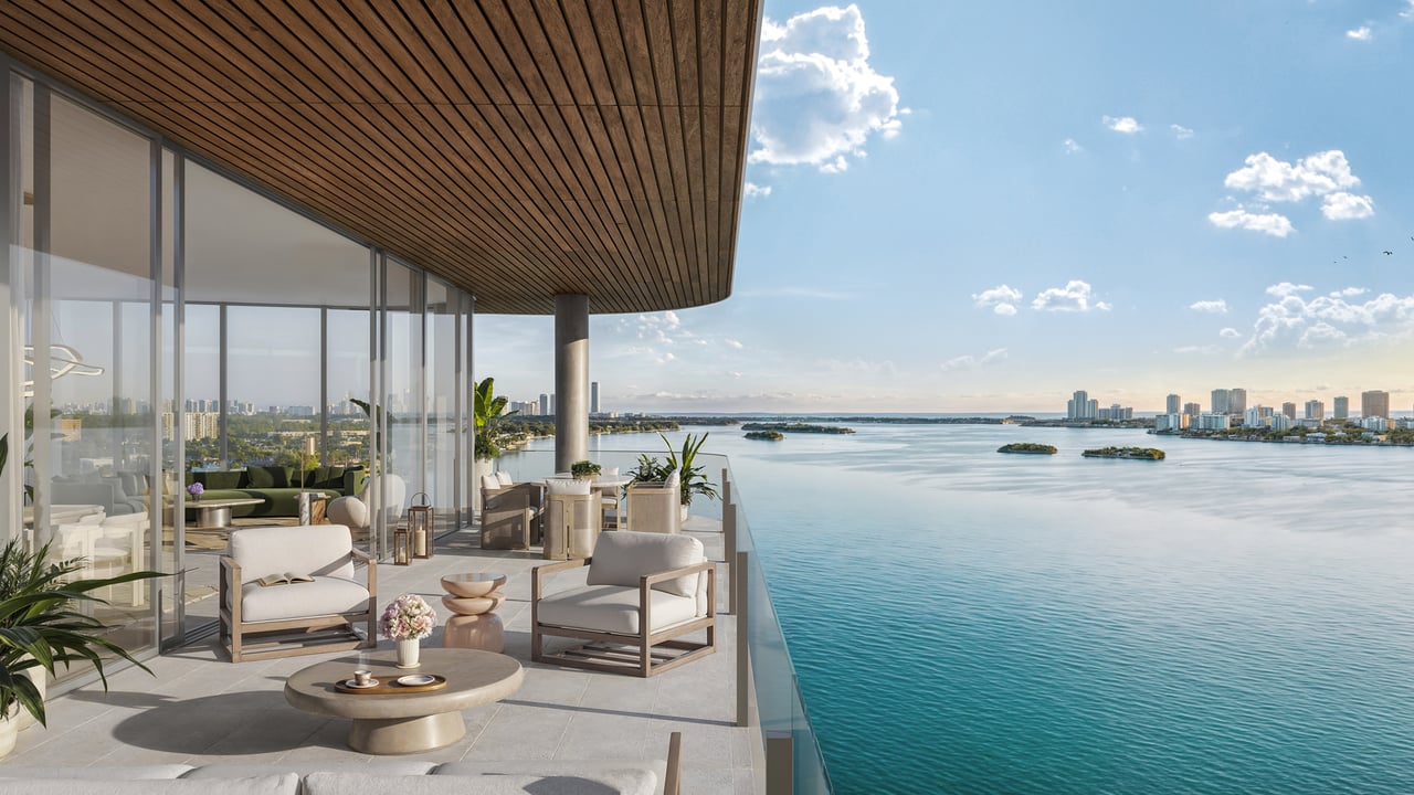 Solana Bay interior balcony 