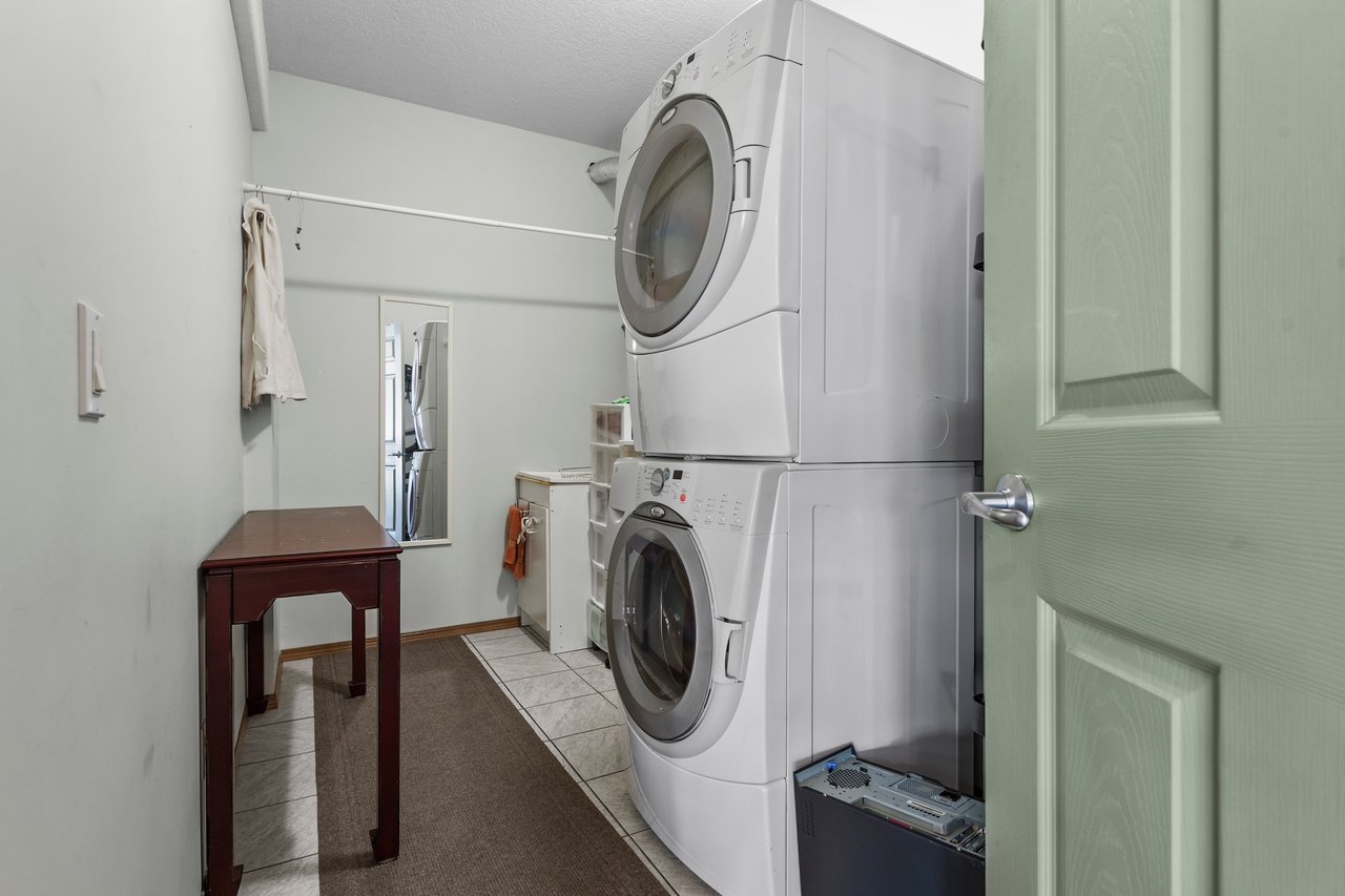 122 West Terrace Place