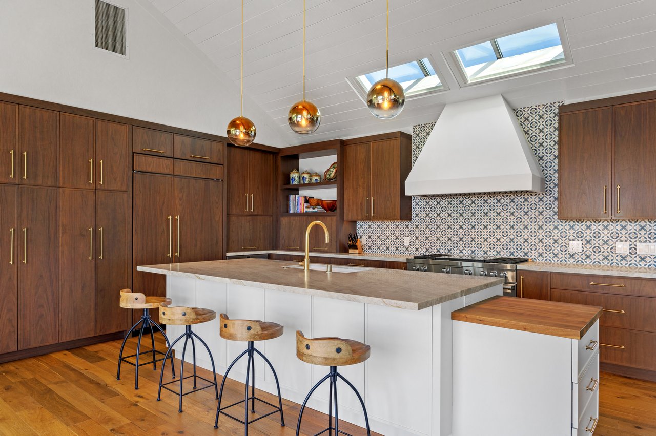 Extraordinary Mount Tiburon Retreat 