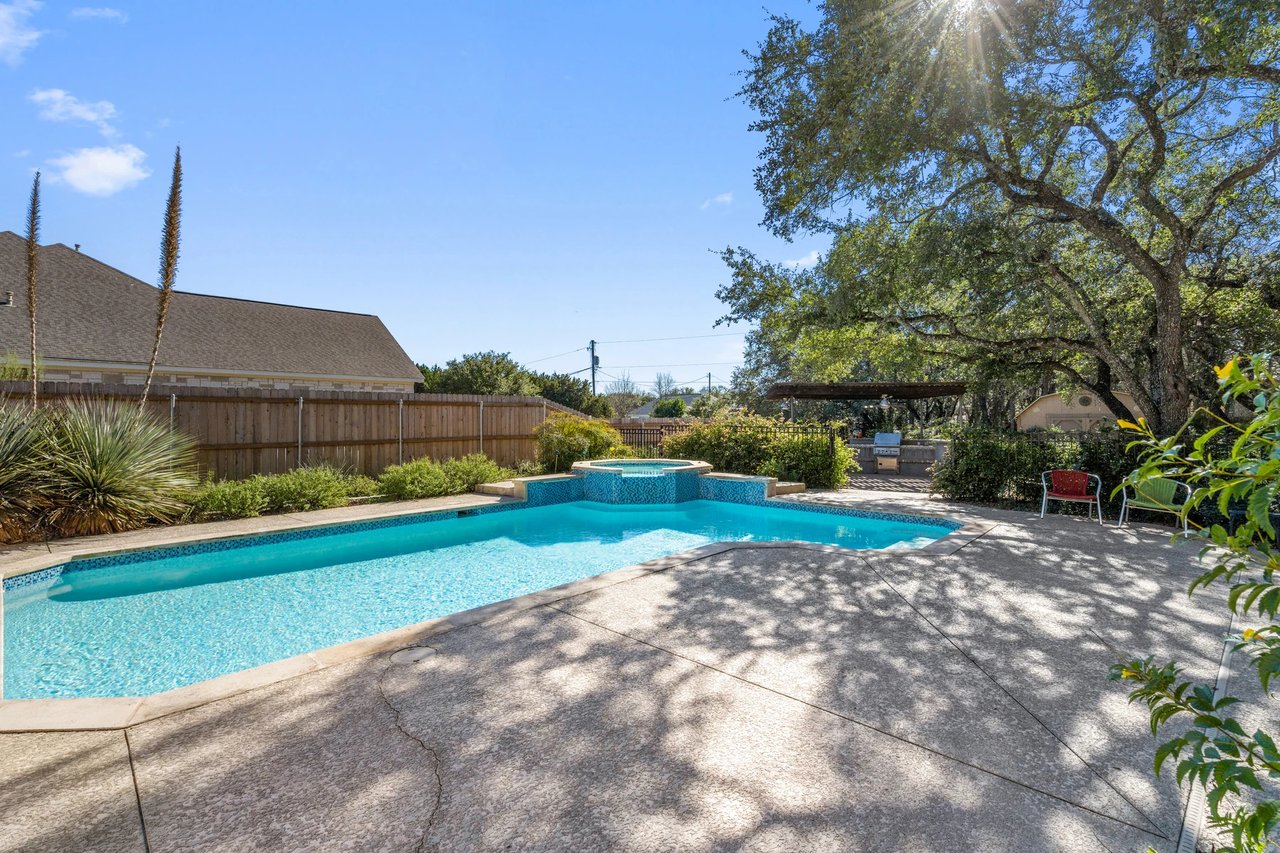 3813 McNeil Dr