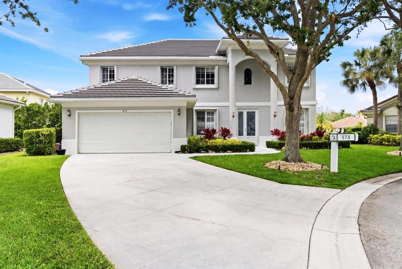 573 Cocoplum Drive, E