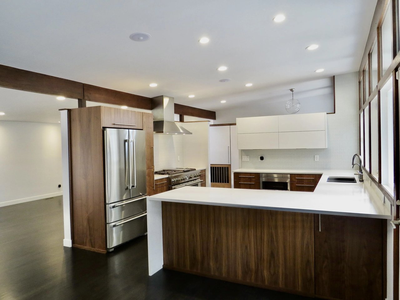 Mid-Century Design, Modern Amenities