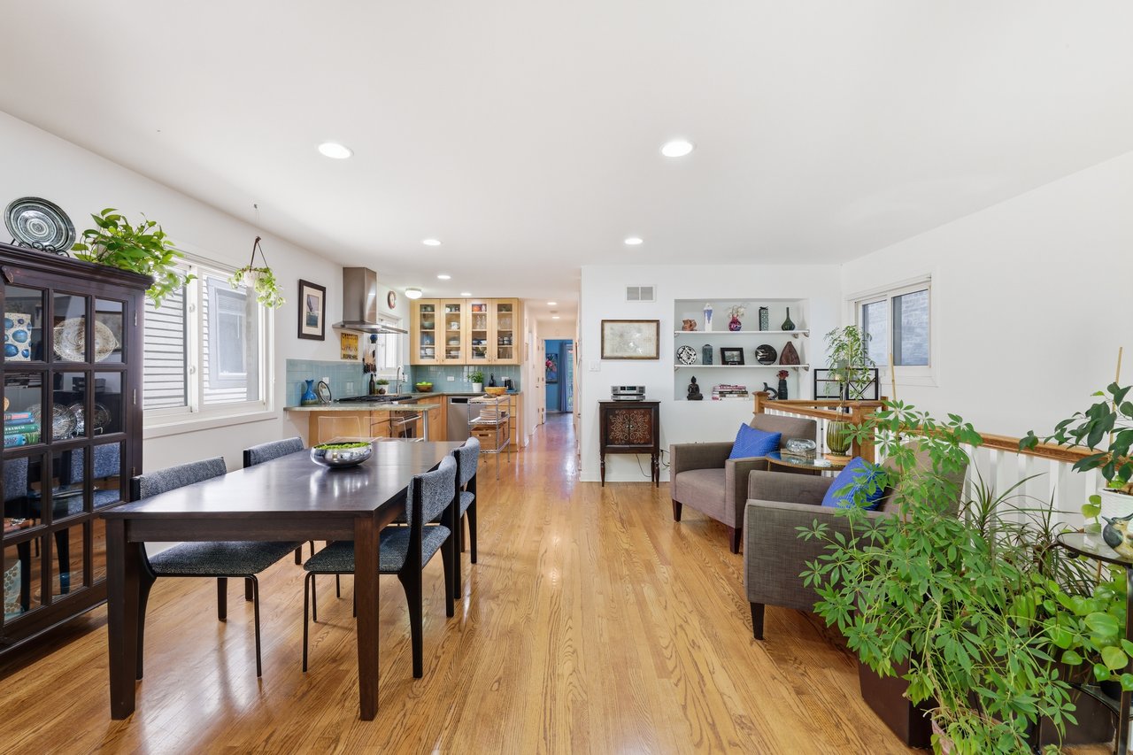 1429 W Huron Street