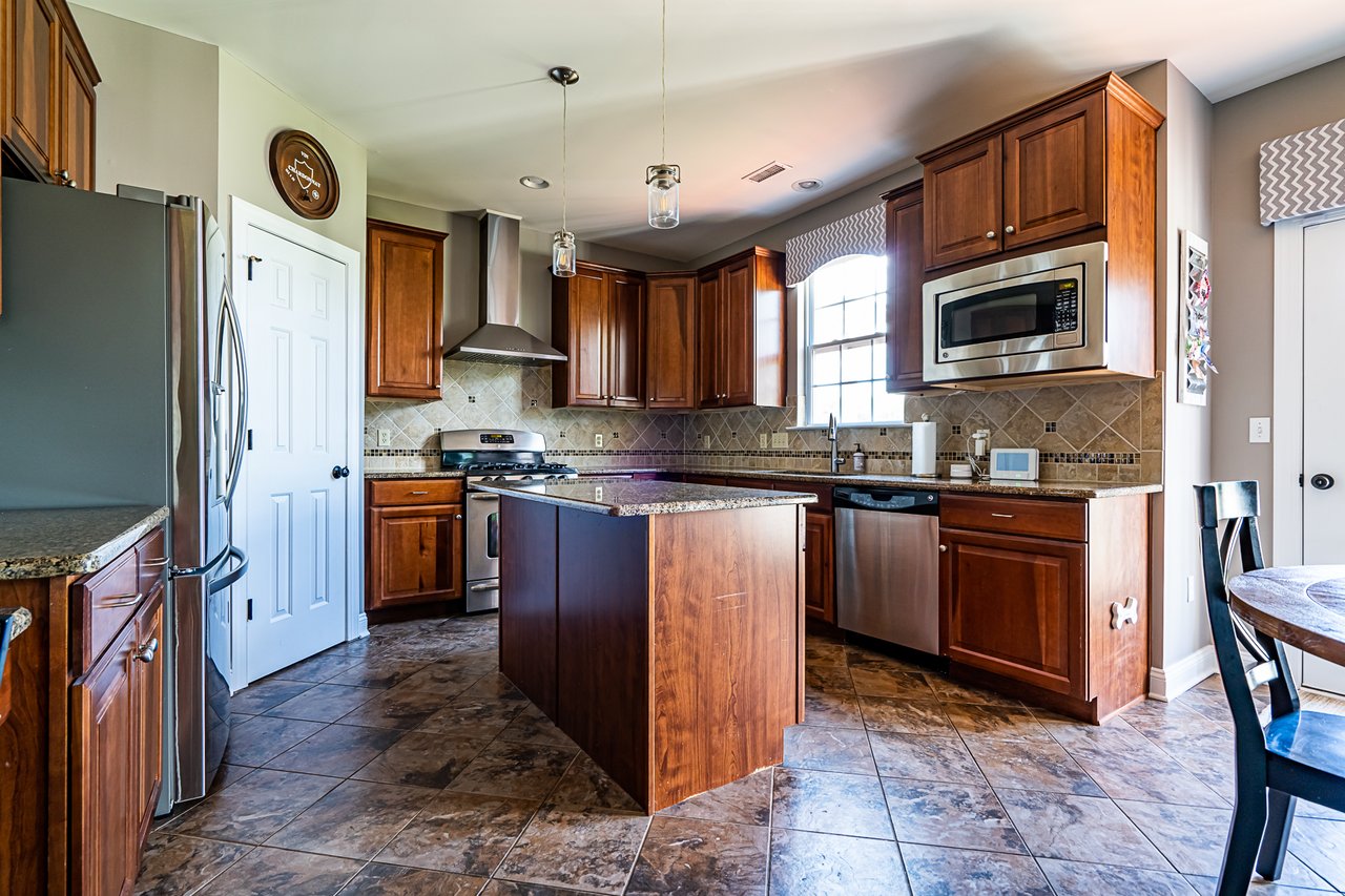 4945 Curly Horse Drive