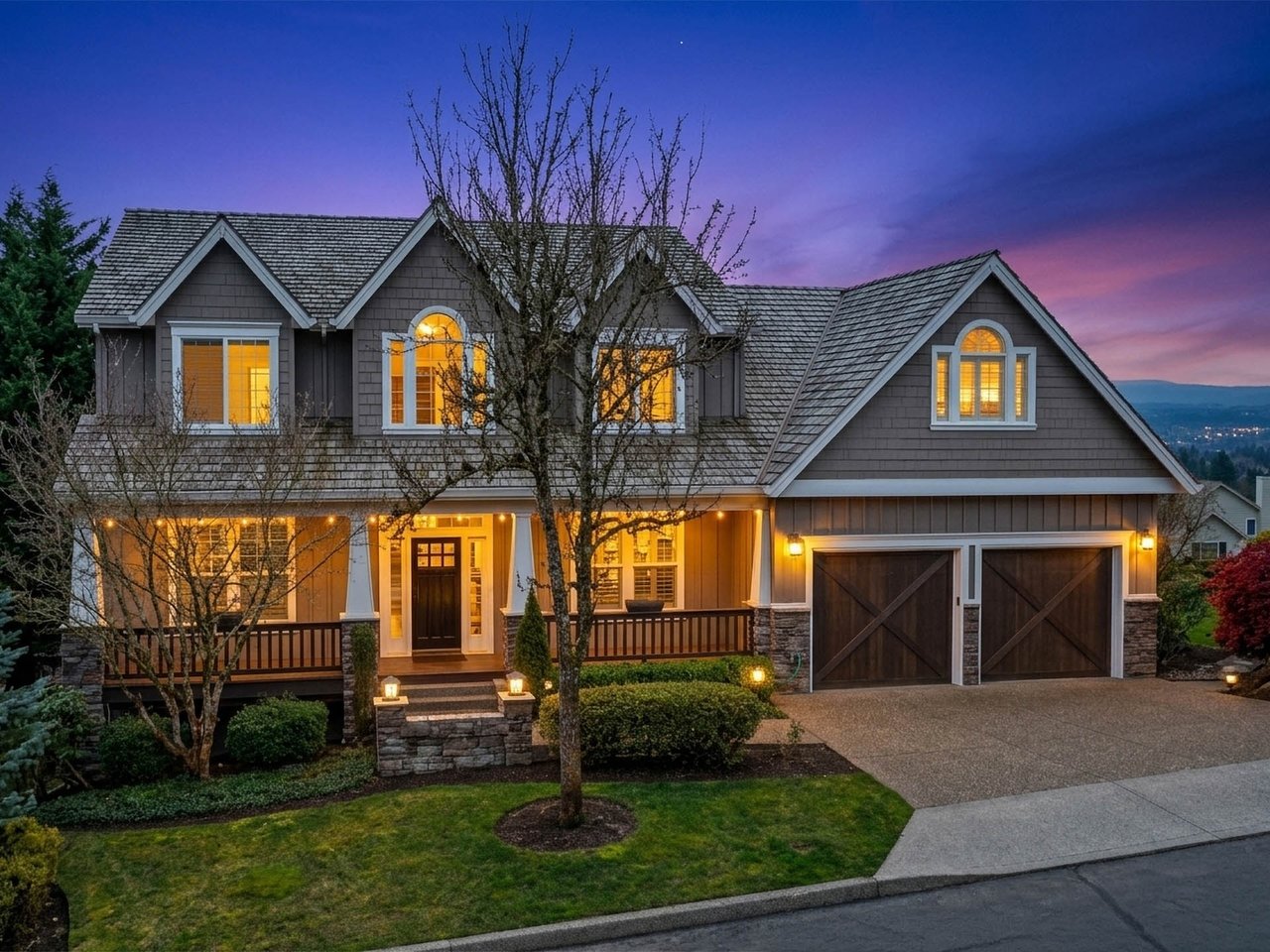 1815 NW ROSEFINCH LN