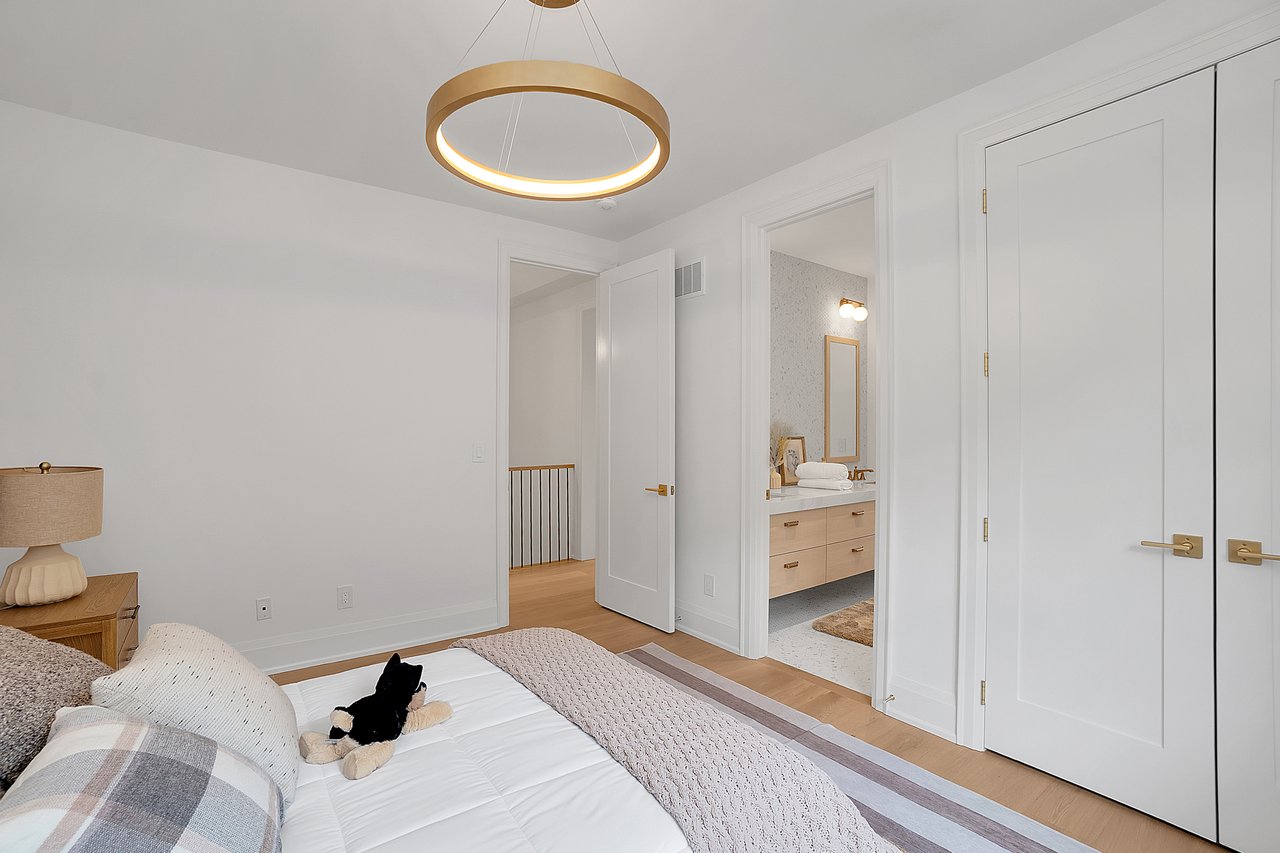 53B Puccini Drive, Richmond Hill Ontario