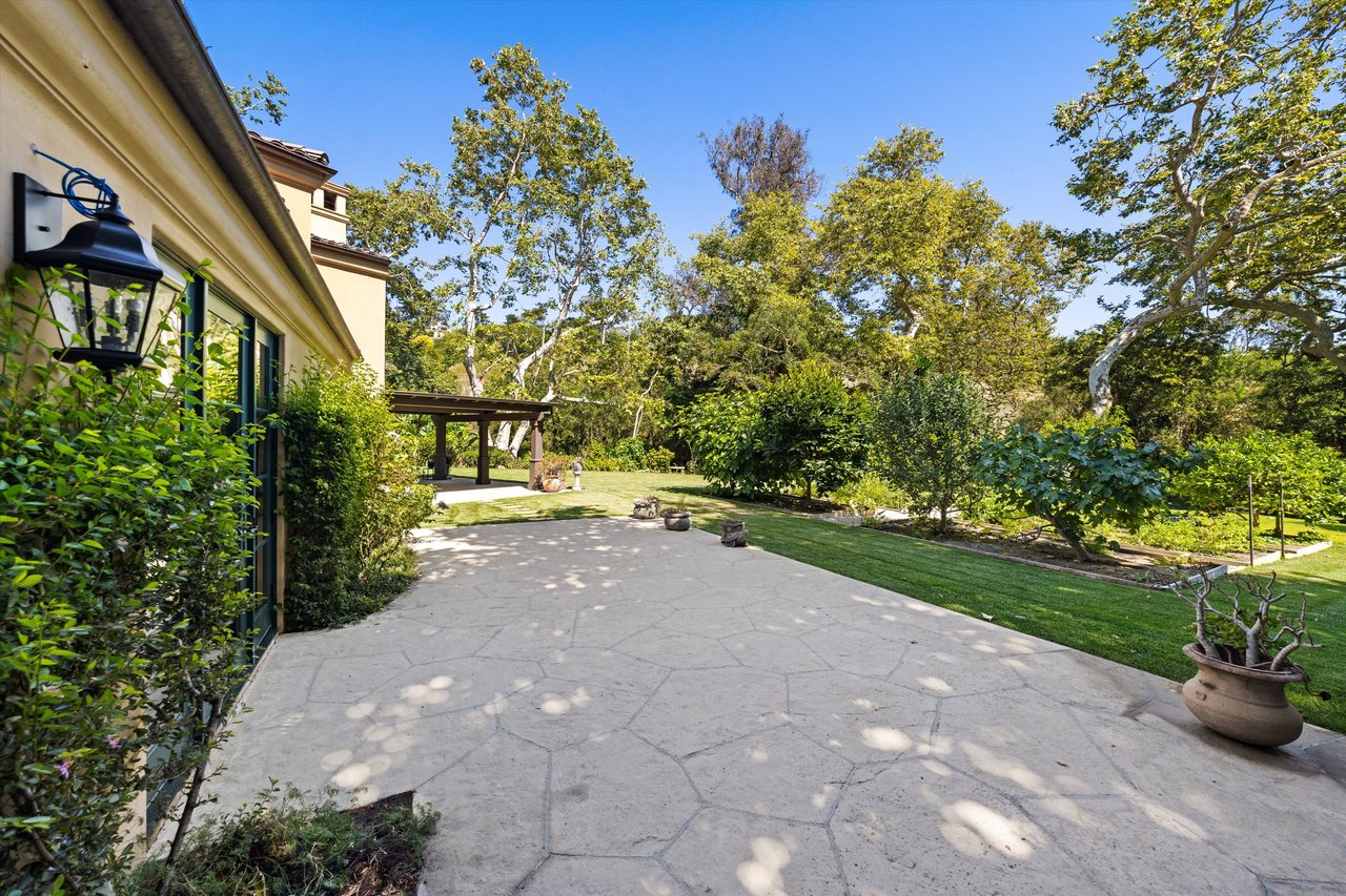 342 Sheffield Drive