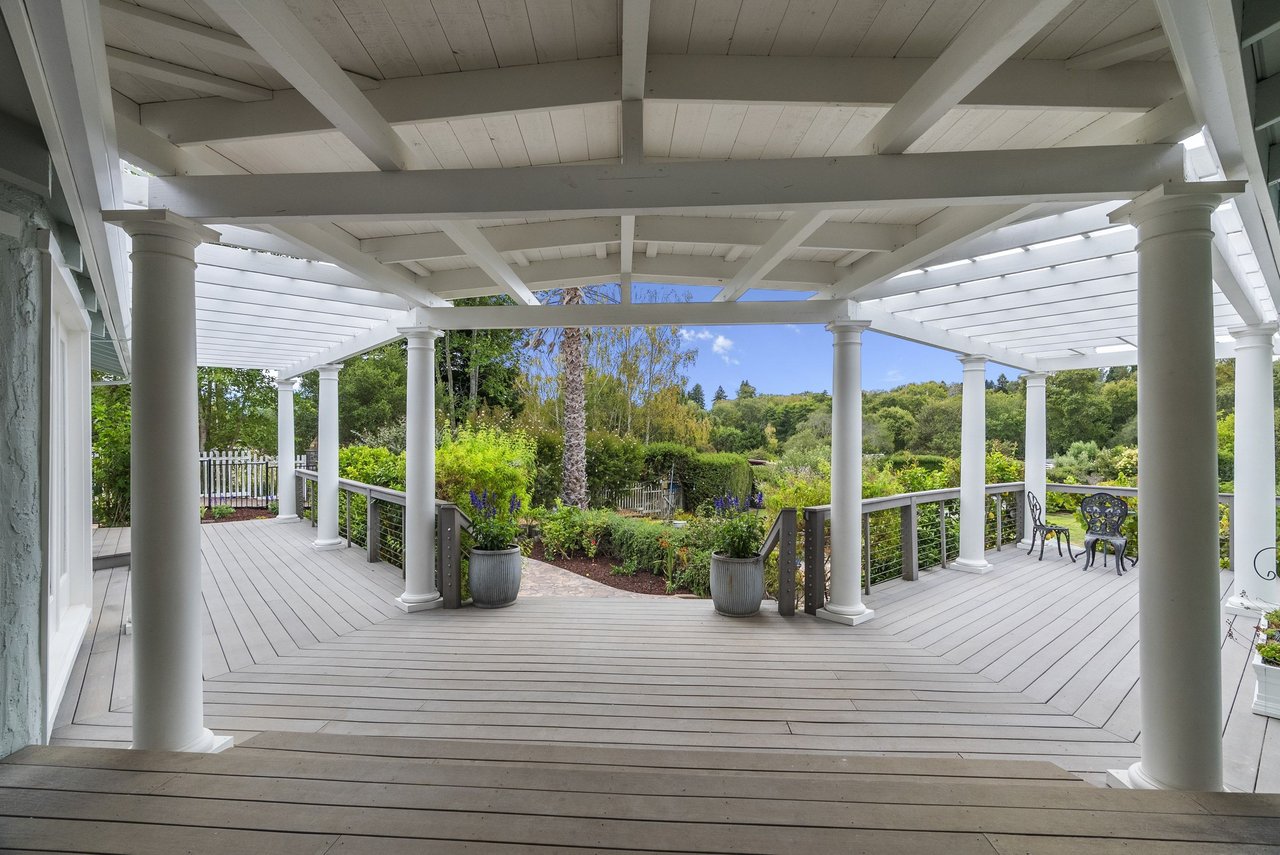3999 Cherryvale Avenue | Soquel, California