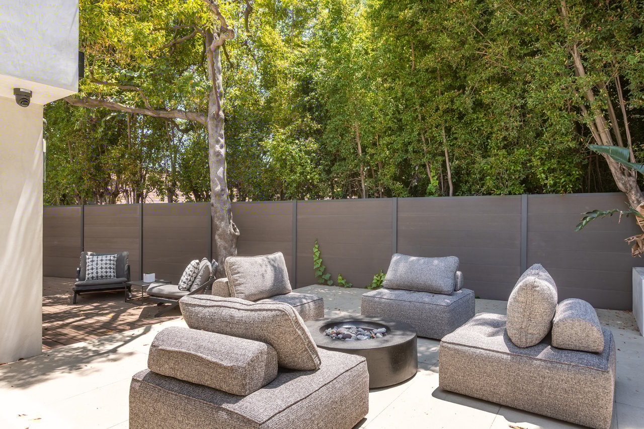 Luxury Gated Villa w/ Pool, Spa & Designer Interiors
