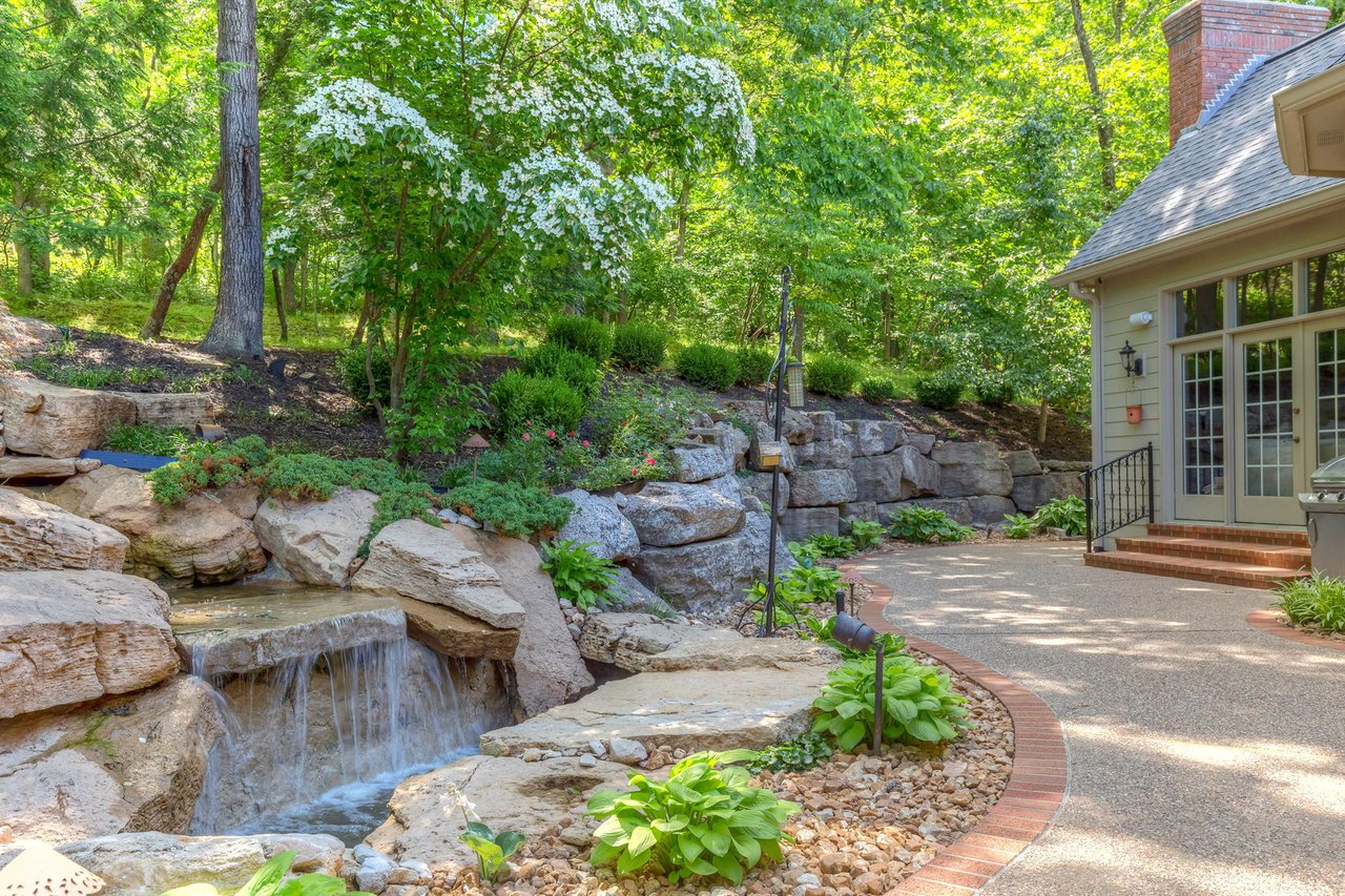 1105 Shepard Oaks Drive