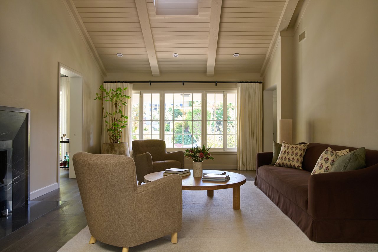 10463 Le Conte Ave, Westwood