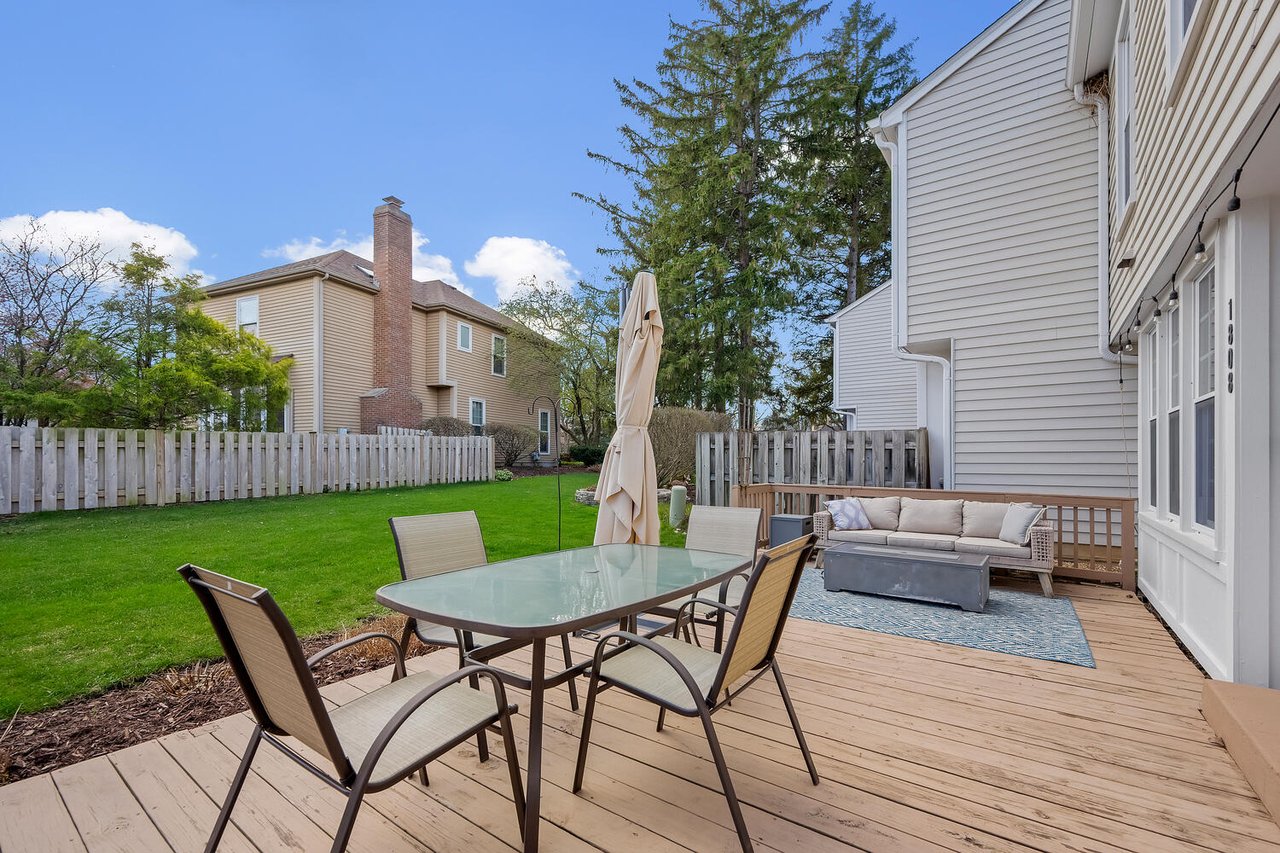 1808 Courtenay Drive, Wheaton IL – Adare Farms Townhome Near Parks, Trails, and Top Schools