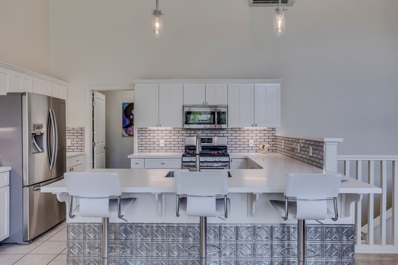 Luxury Living in the Heart of Willits