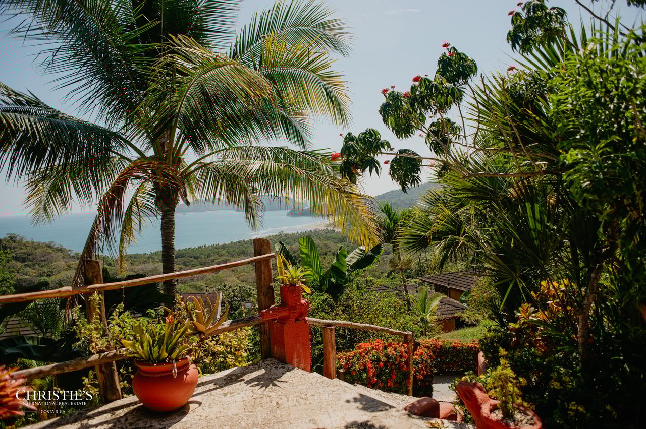 Vistas Las Islas Hotel - The Crown Jewel Overlooking Isla Tortuga and Playa Organos