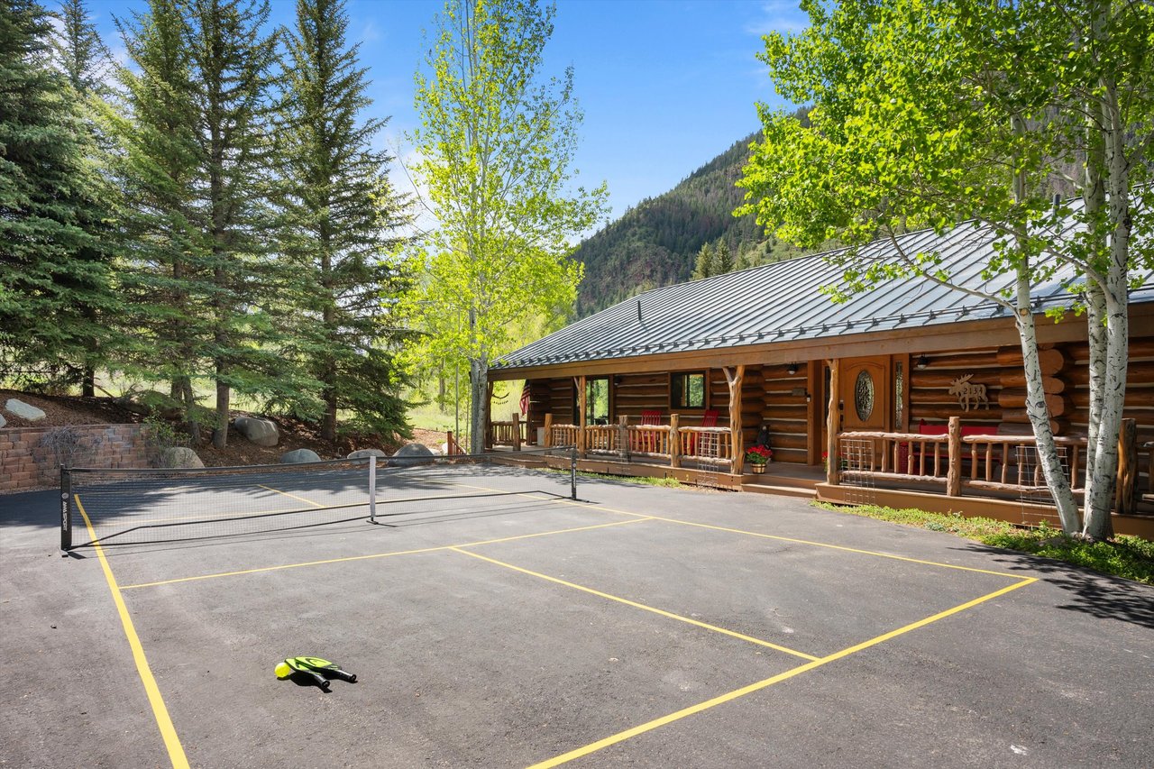 2134 Lower River