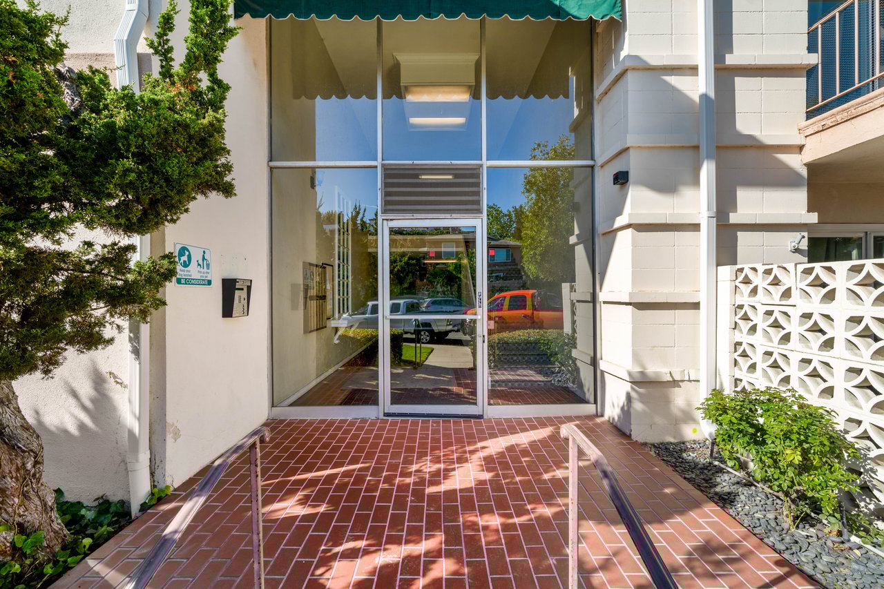 1349 Shadow Lane 217 (H)