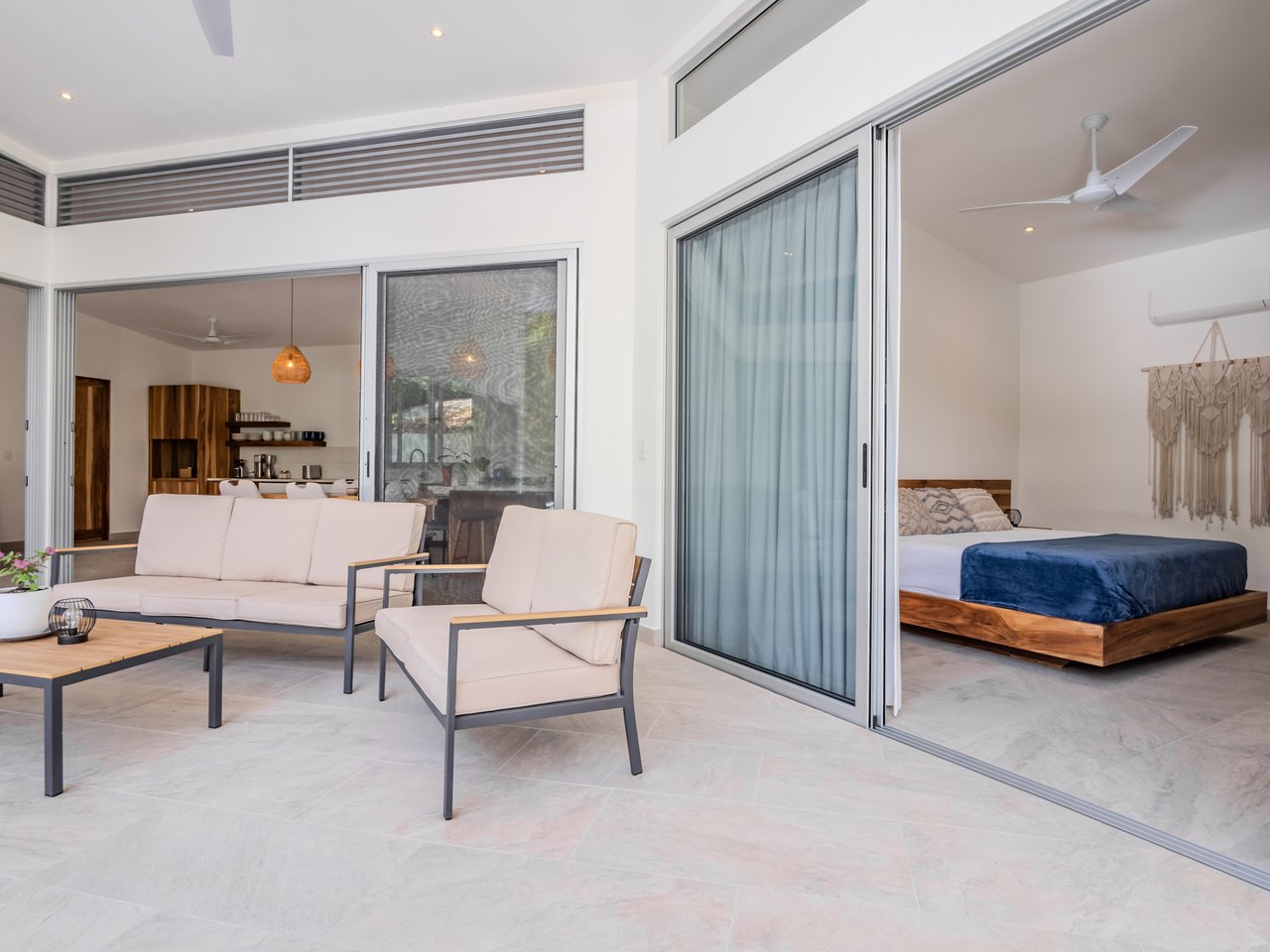 An Exclusive, Sunny Ridge-Top 4-Bed Designer House With Unforgettable Mountain & Jungle Views