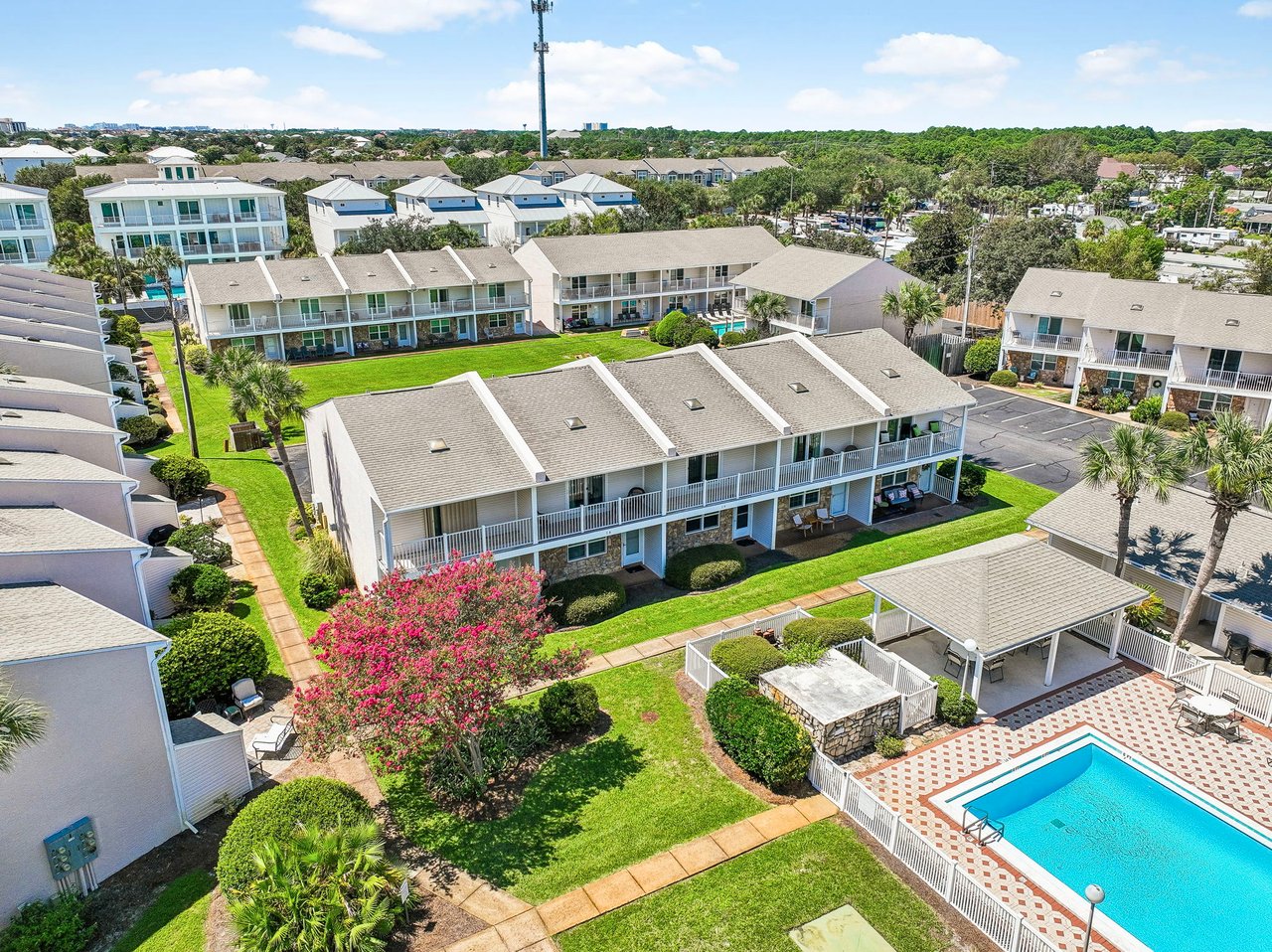 241 Ellis Road Unit 20, Miramar Beach, FL 