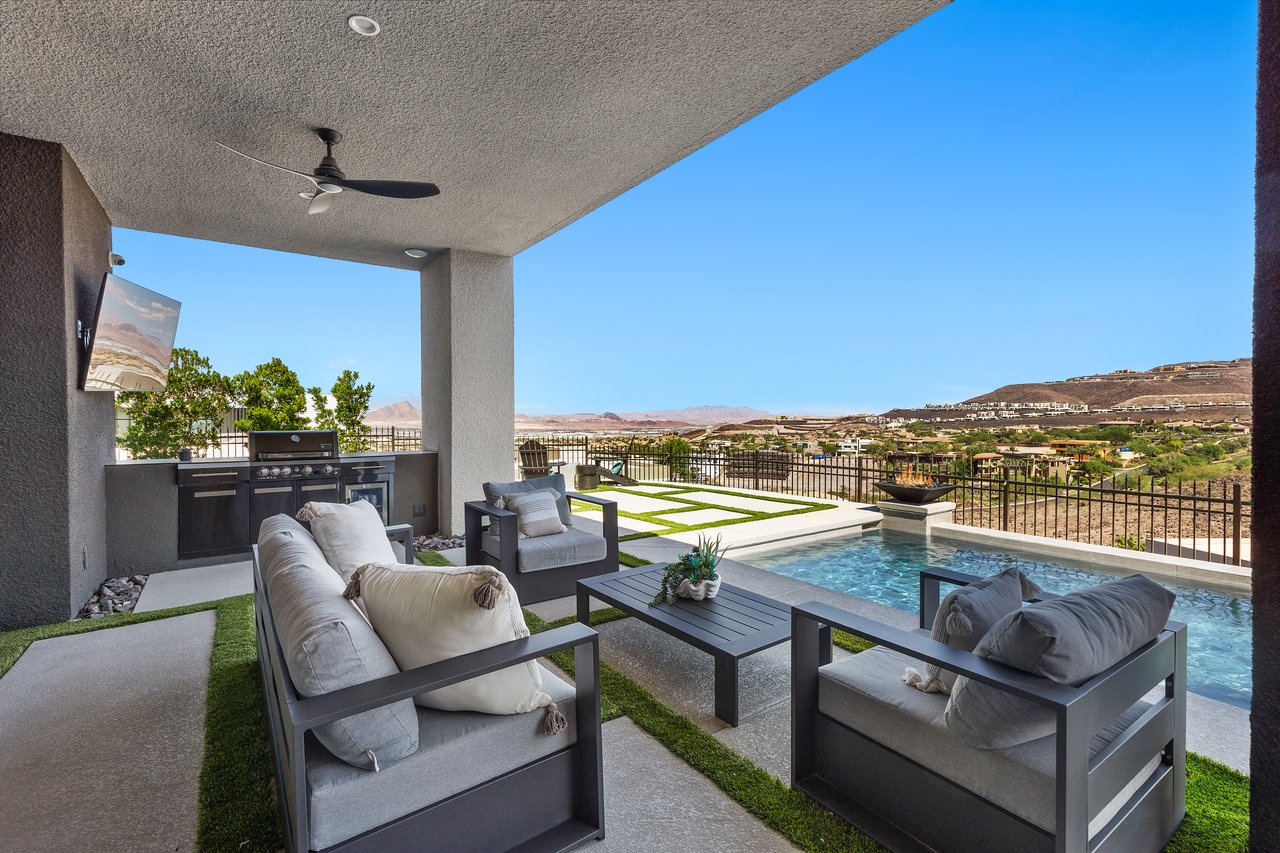 1463 Solitude Ridge Dr