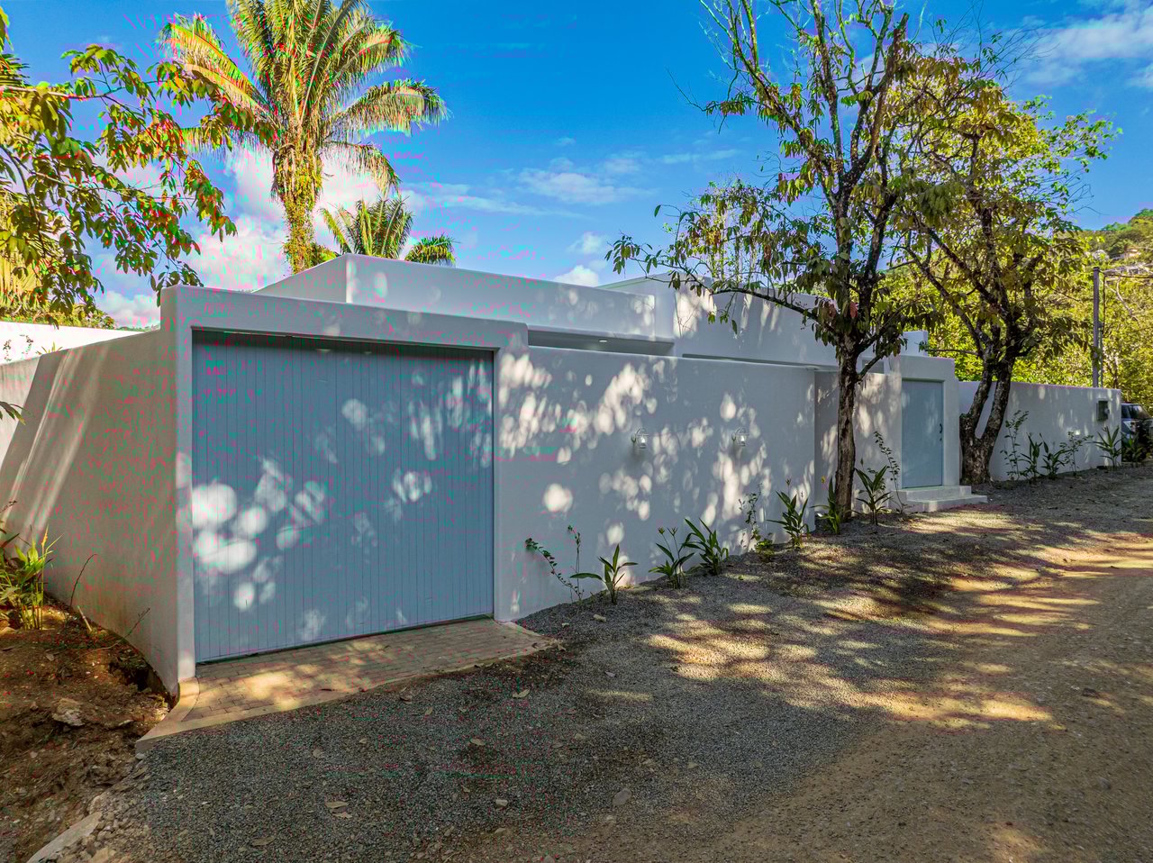 Villa Pacífica – Elegancia, Privacidad y Confort en Uvita  