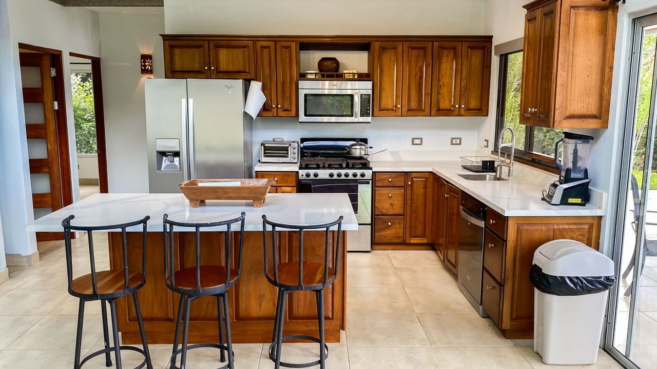 3-Bed Ocean View Home Near Ojochal, Costa Rica | 2.75 Acre Jungle Property