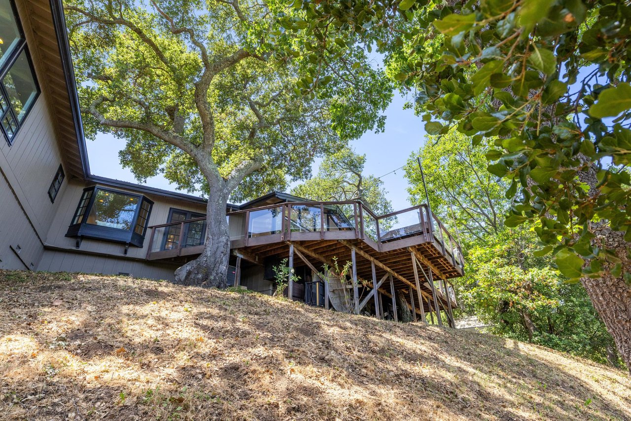 138 Bolivar LN