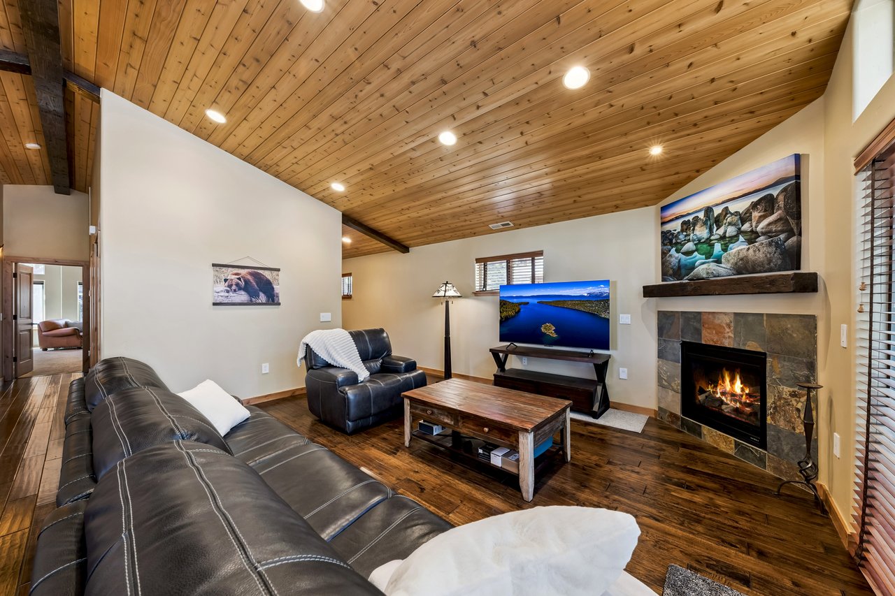 877 Northwood Blvd Unit # 2, Incline Village, NV 89451