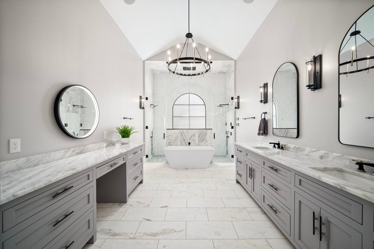 A Home Designed to Stand the Test of Time: 761 Woodvale Point in The River Club