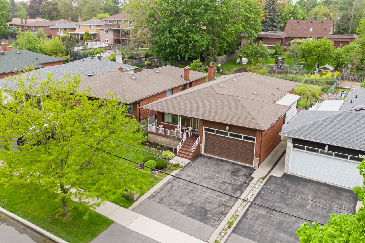 102 Clement Rd