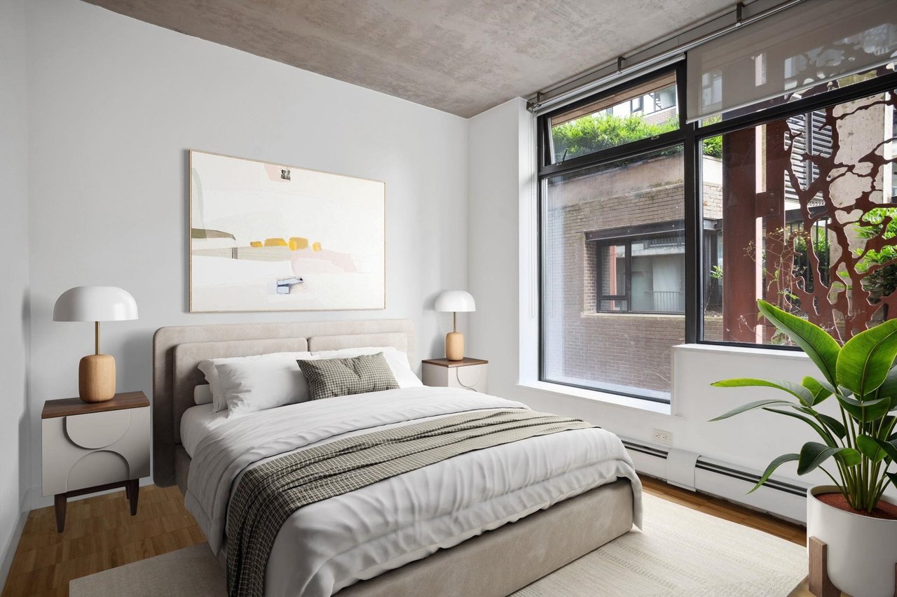 128 W Cordova St, #705
