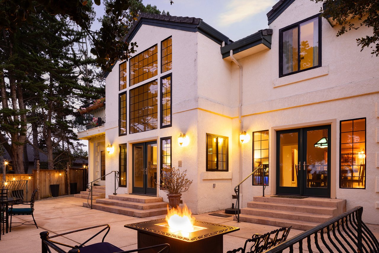 Spacious Skyline Forest Living