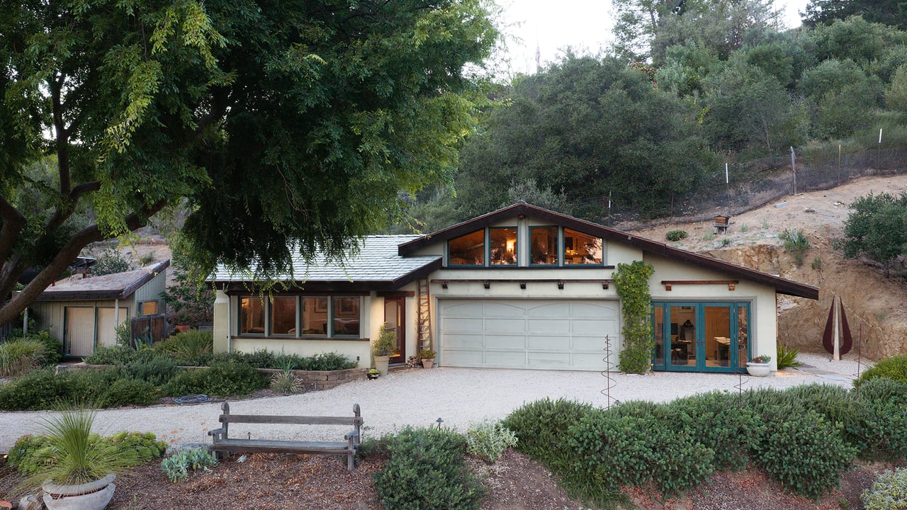 Private Hilltop Sanctuary