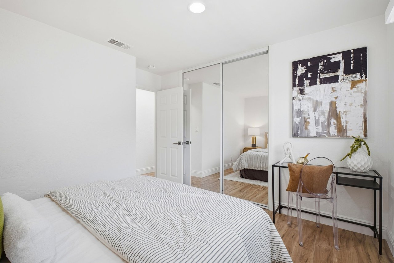 Turn Key Beauty in Sundale