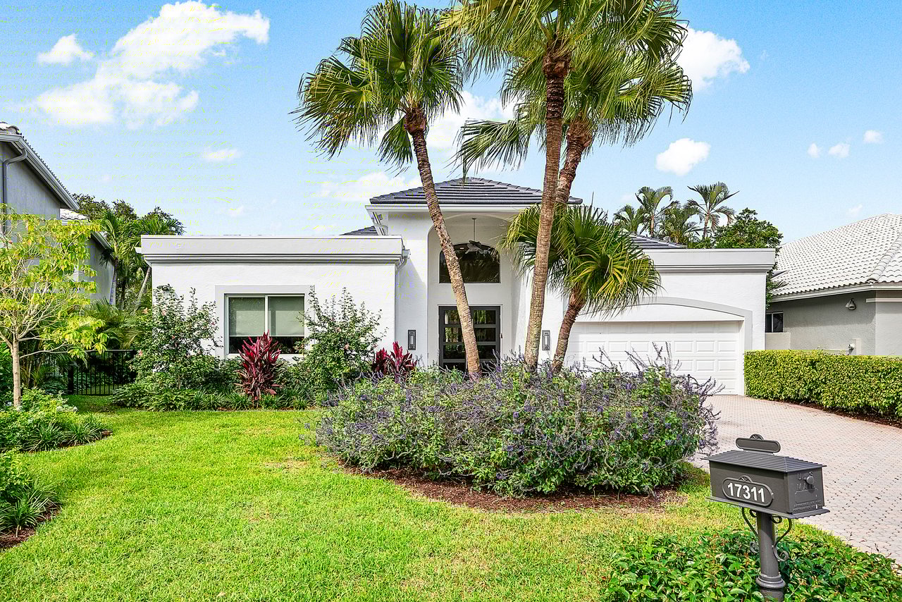 17311 Bridleway Trail