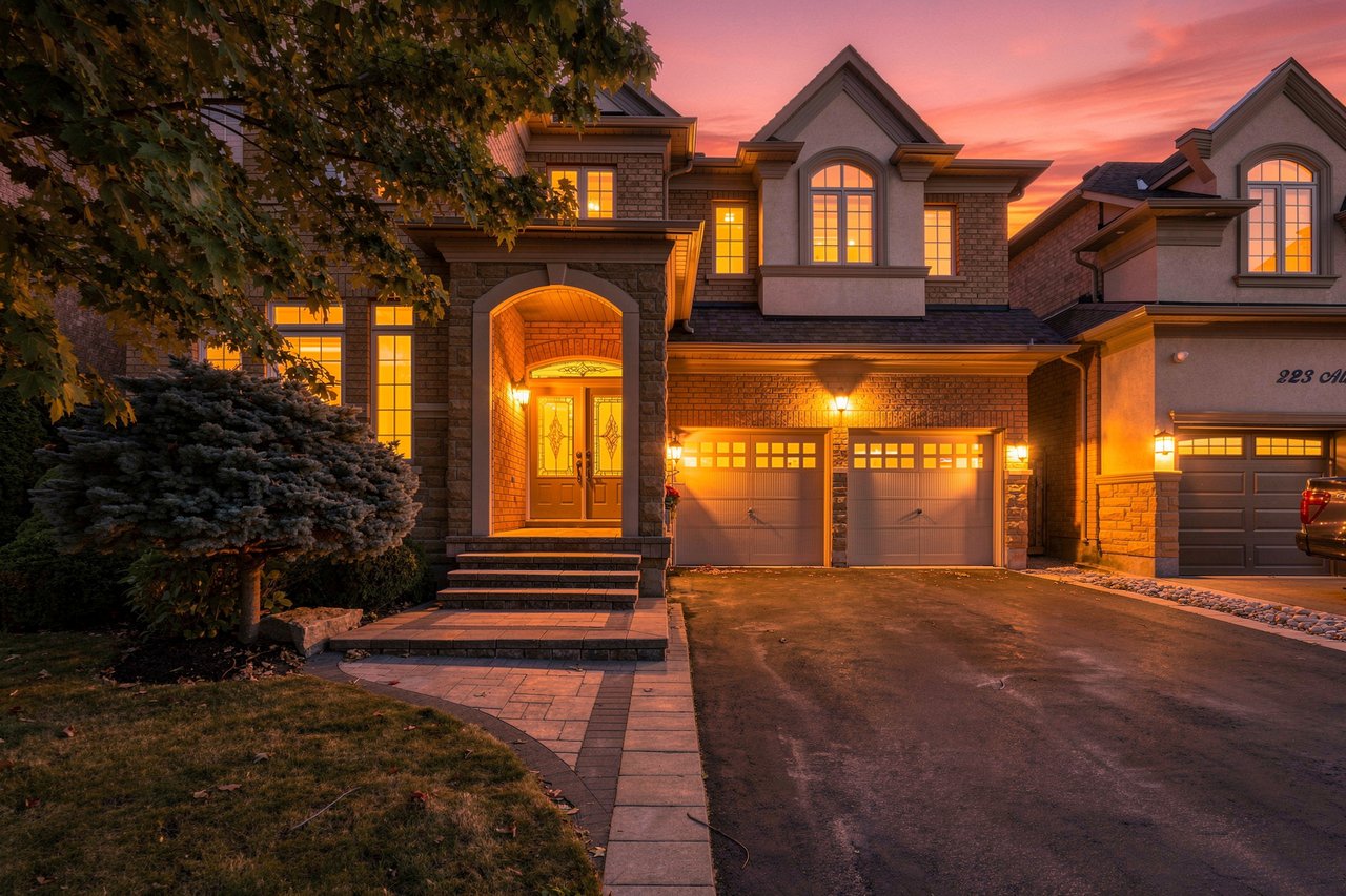Family Living in the Heart of Lakeshore Woods