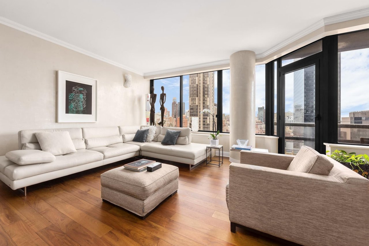 418 E 59th St, #21A