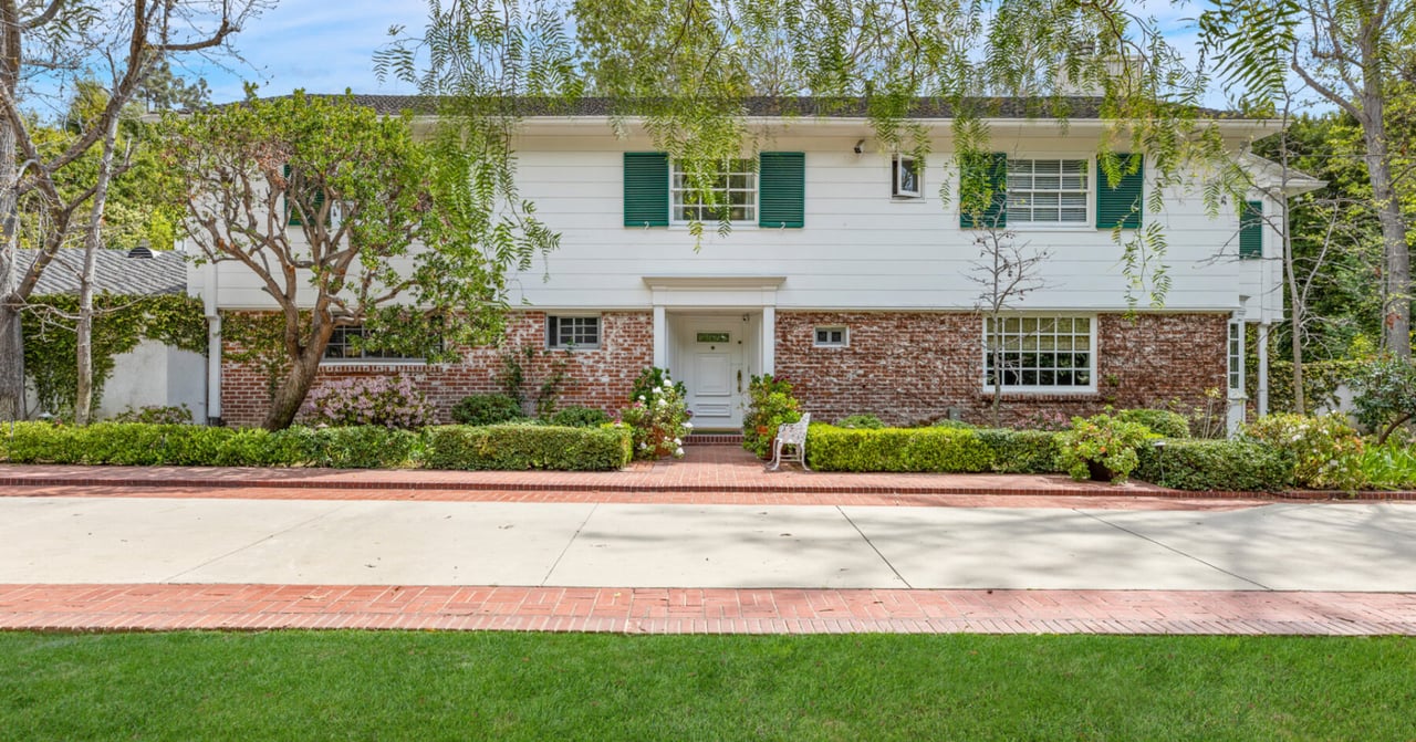 A gracious traditional Beverly Hills home
