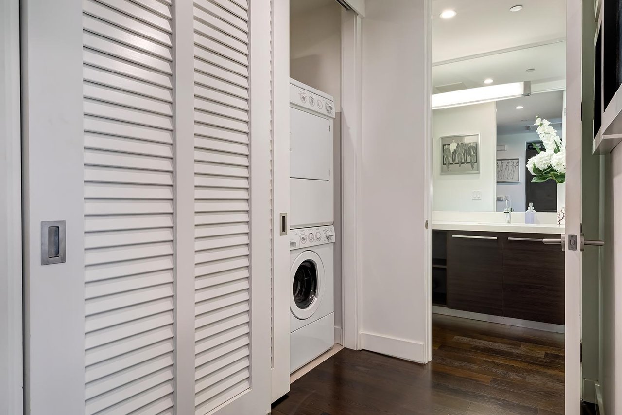 855 N Croft Ave #306, West Hollywood