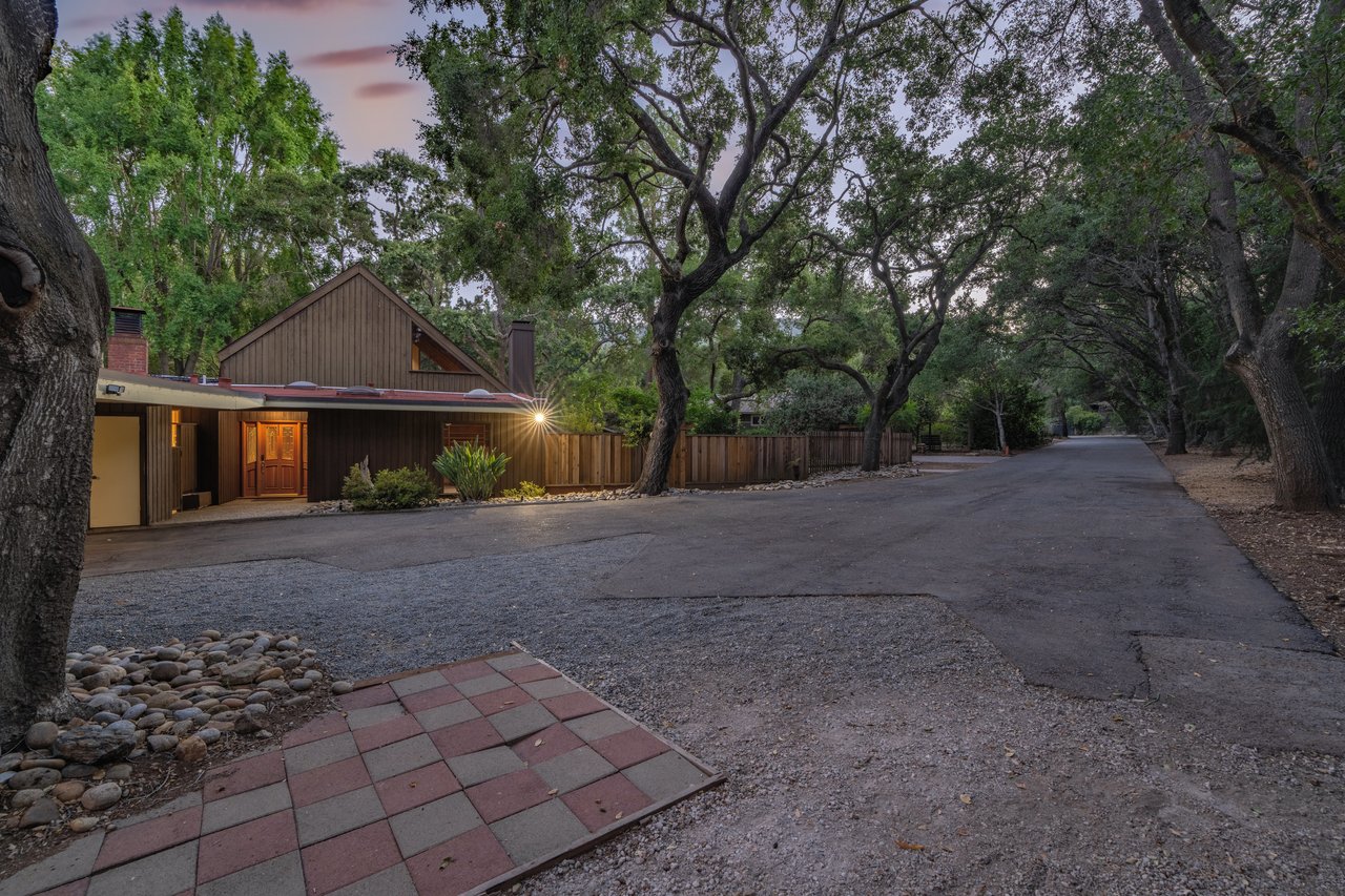 19544 Sky Oaks WAY