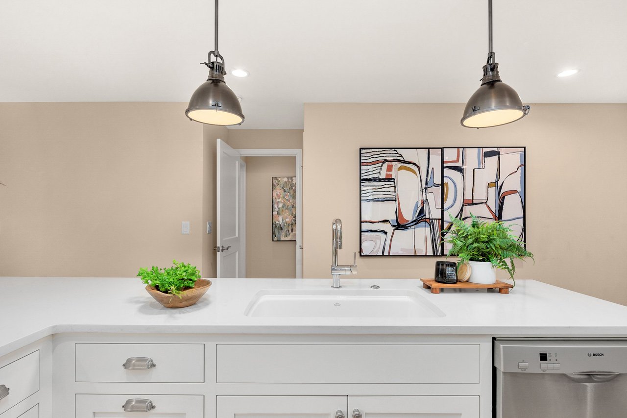 6620 Lake Washington Boulevard NE Unit: 303