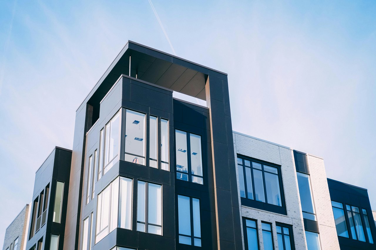 Inherited apartment building in the San Francisco Bay Area being evaluated for sale