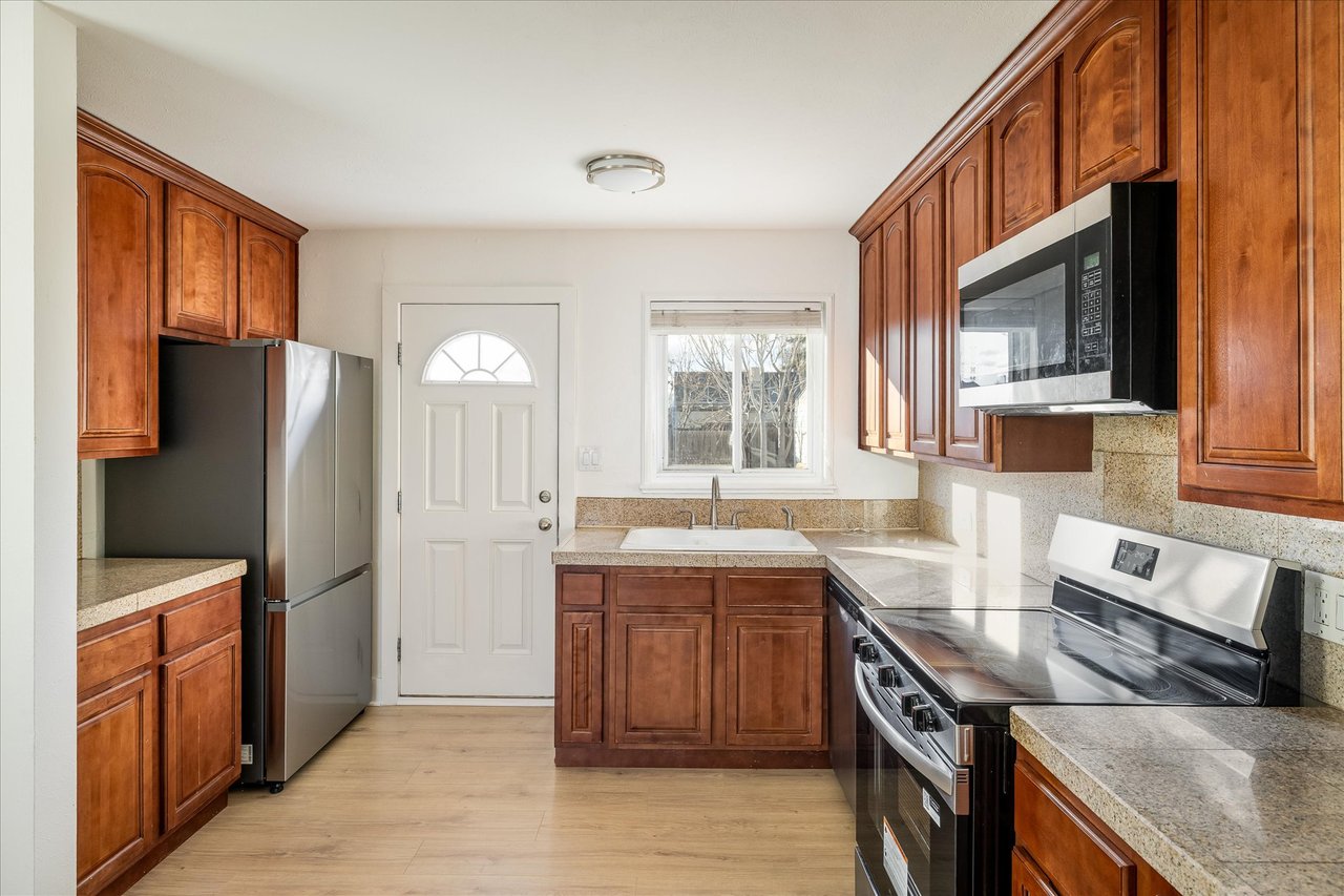 2885 Quebec Street, Denver, CO 80207